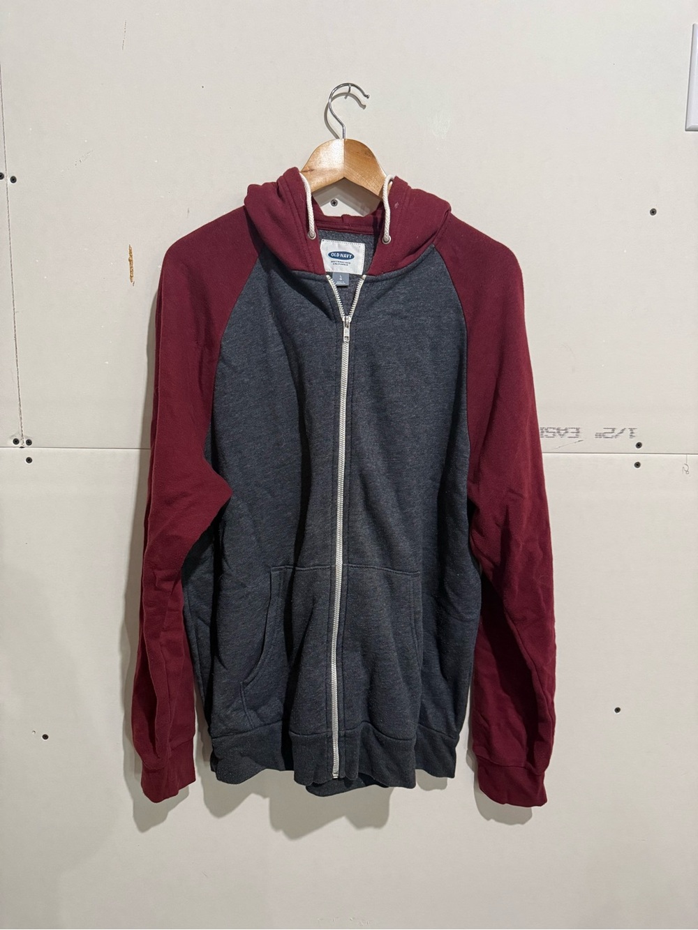 Old Navy Men's Two-Tone Zip Hoodie - Charcoal & Burgundy Sleeves